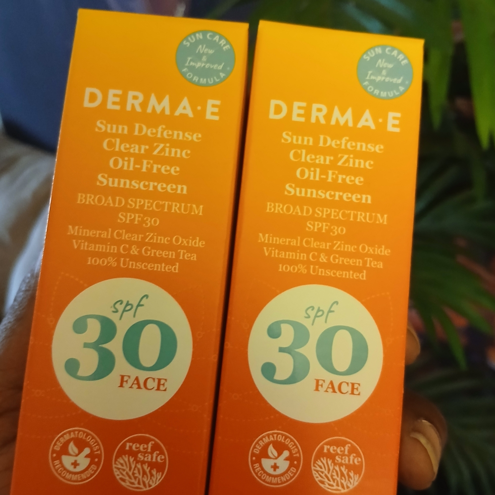 Sun Defense Clear Zinc Sunscreen SPF 30 - Orange